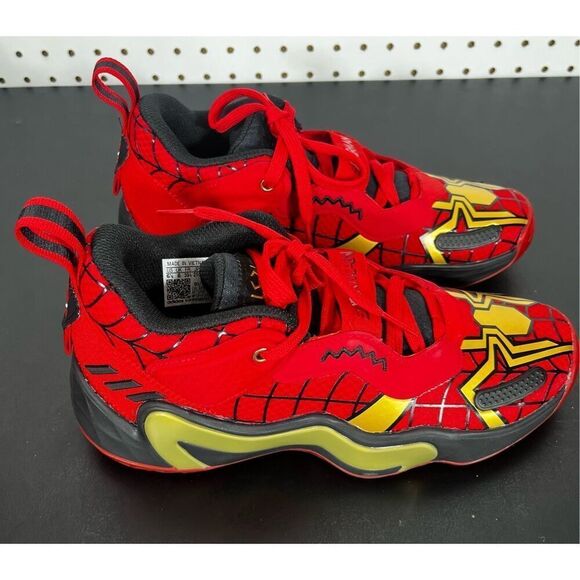 Adidas Donovan Mitchell Spiderman GS Unreleased Youth Sz 6.5 - Picture 2 of 12